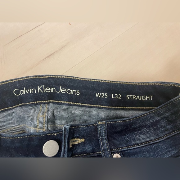 - Calvin Klein straight dark jeans - Picture 2 of 4